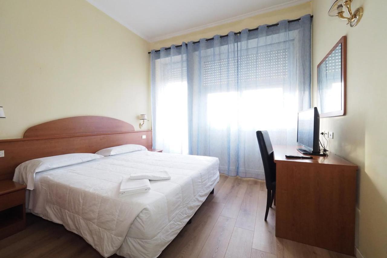 Hotel Laura روما المظهر الخارجي الصورة