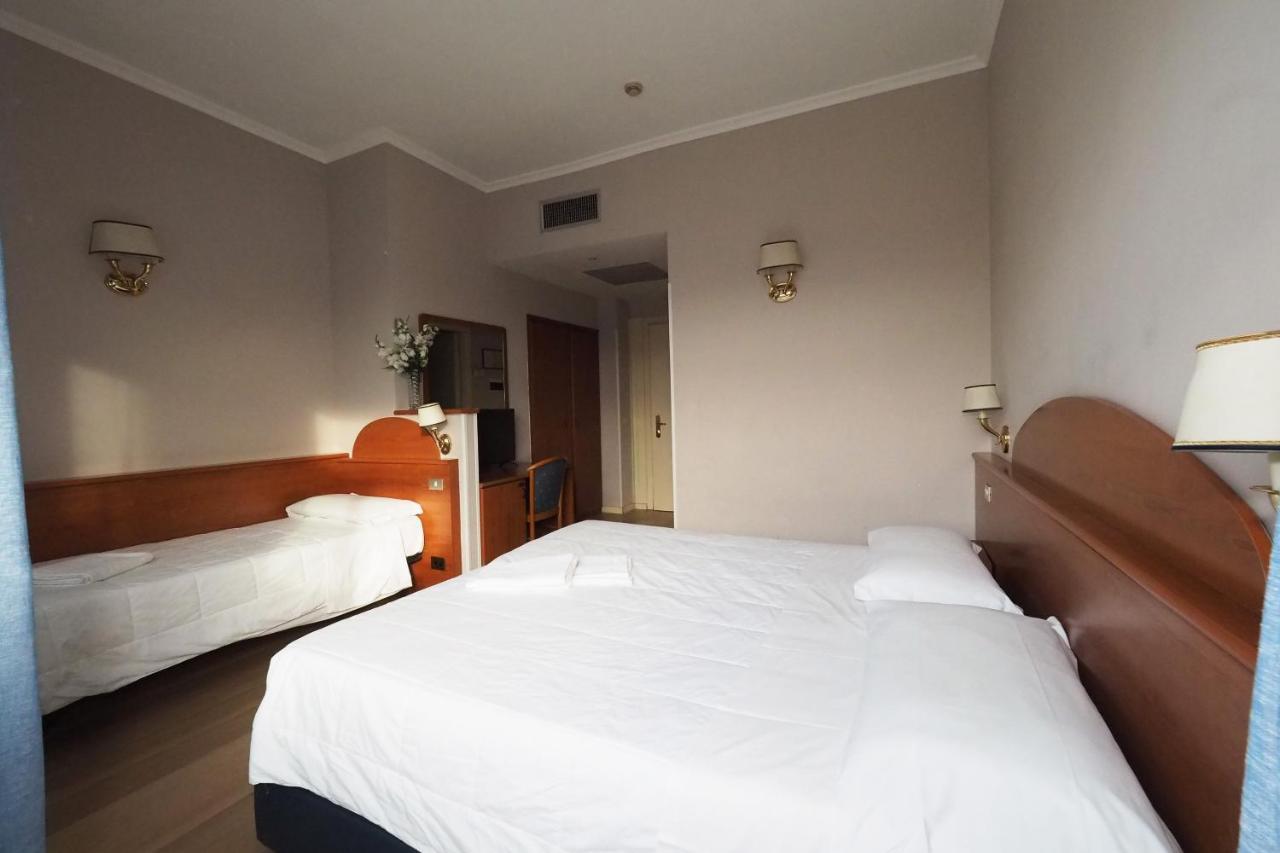 Hotel Laura روما المظهر الخارجي الصورة