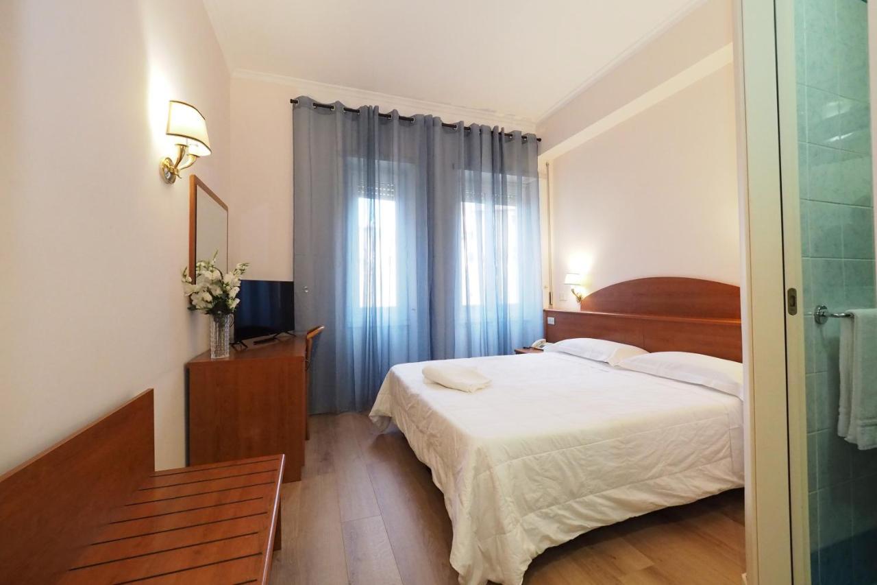 Hotel Laura روما المظهر الخارجي الصورة