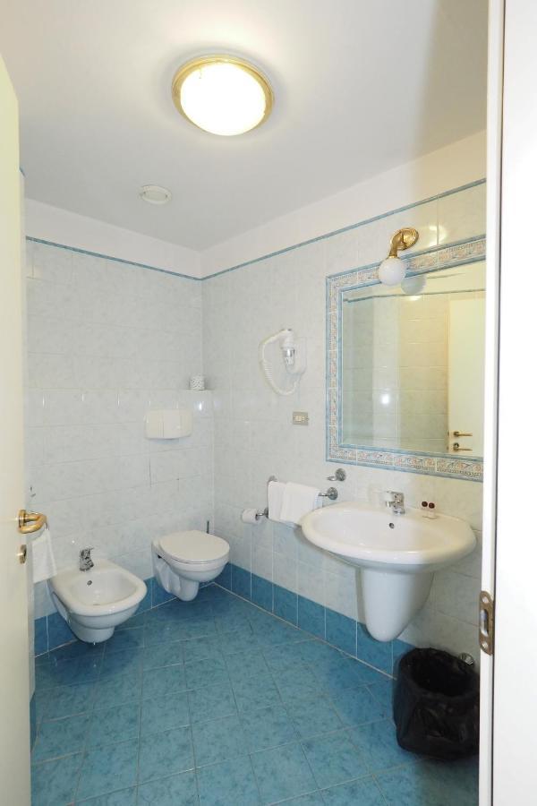 Hotel Laura روما المظهر الخارجي الصورة