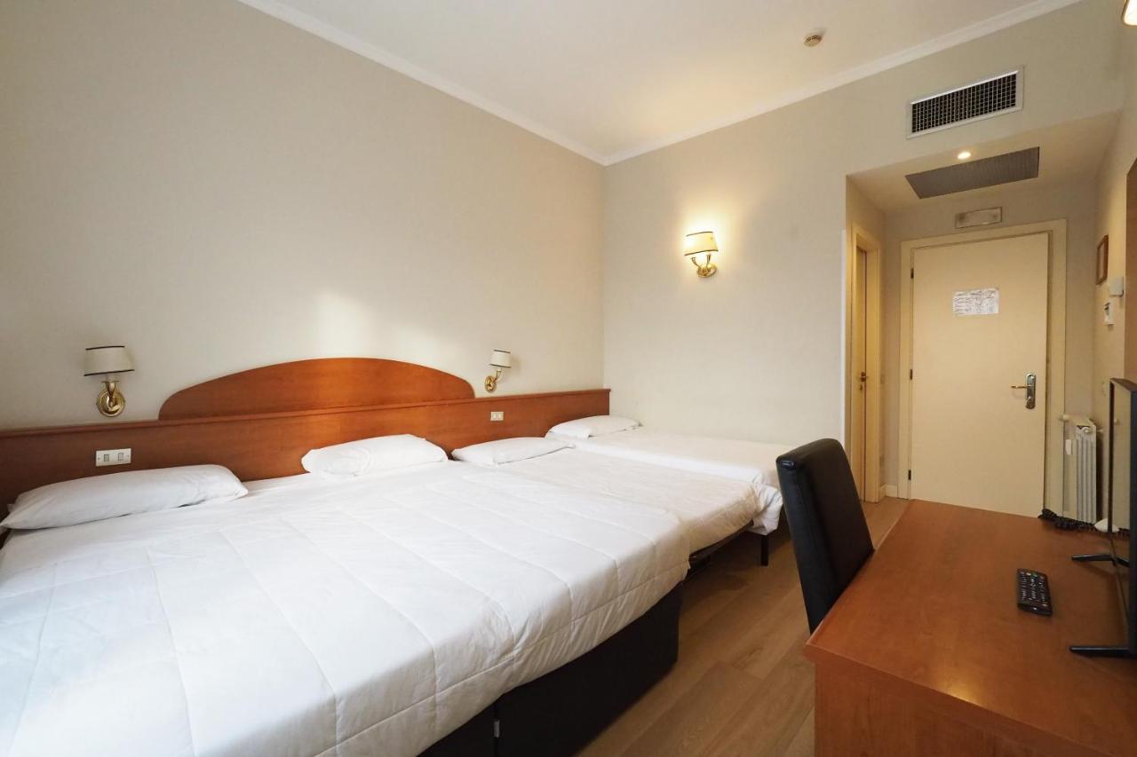 Hotel Laura روما المظهر الخارجي الصورة