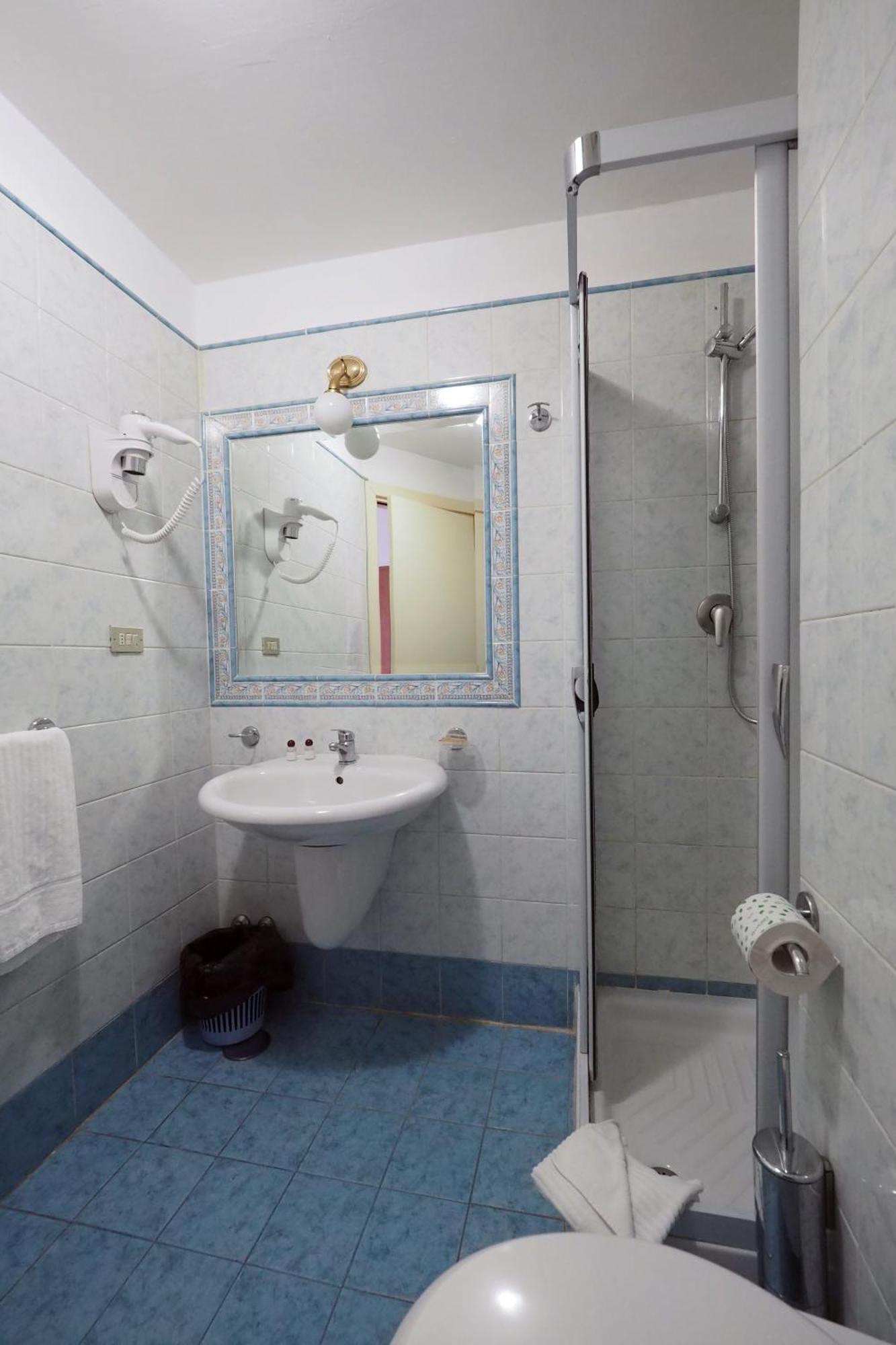 Hotel Laura روما المظهر الخارجي الصورة