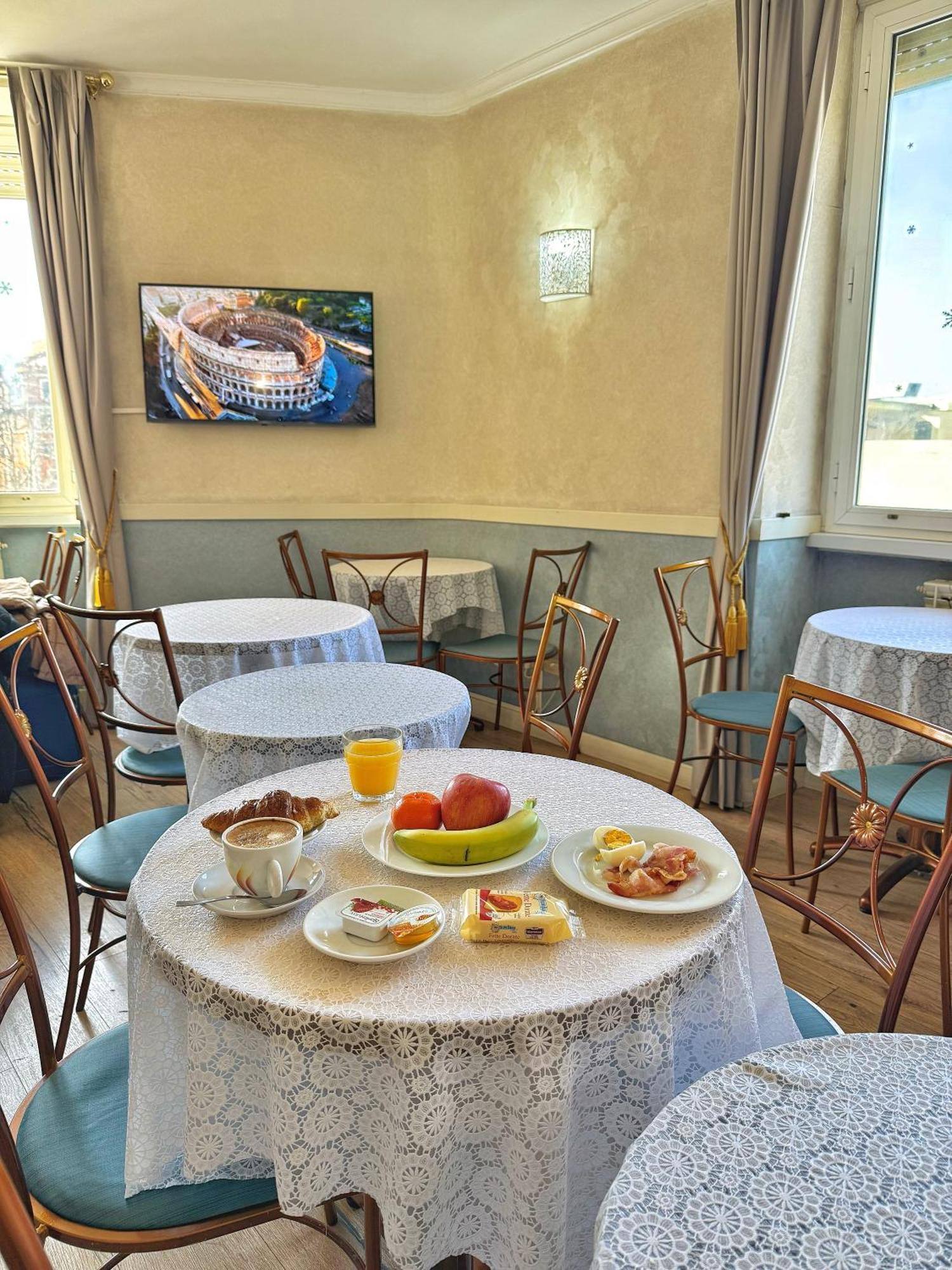 Hotel Laura روما المظهر الخارجي الصورة