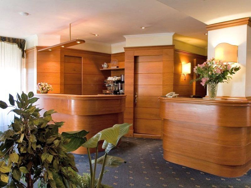 Hotel Laura روما المظهر الخارجي الصورة