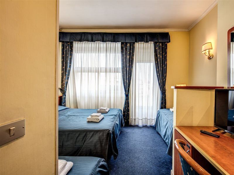 Hotel Laura روما المظهر الخارجي الصورة