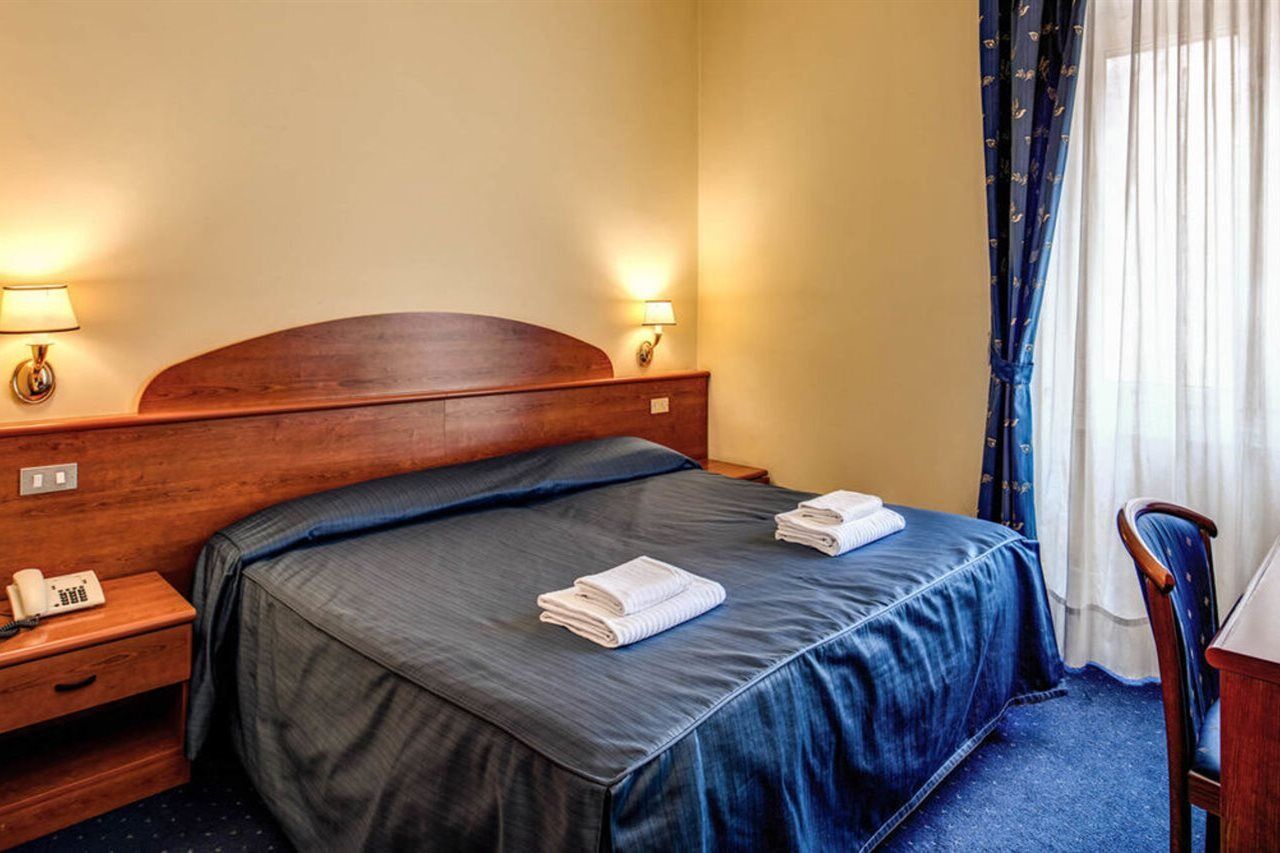 Hotel Laura روما المظهر الخارجي الصورة